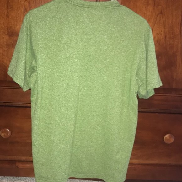 Eddie Bauer Men's T-Shirt - Picture 2 of 4